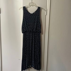 Blue cinch waist tank topped midi dress